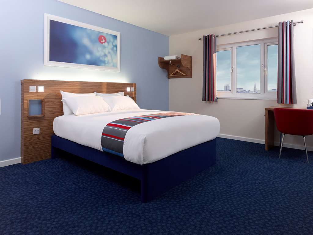 Travelodge Міддлвіч Номер фото