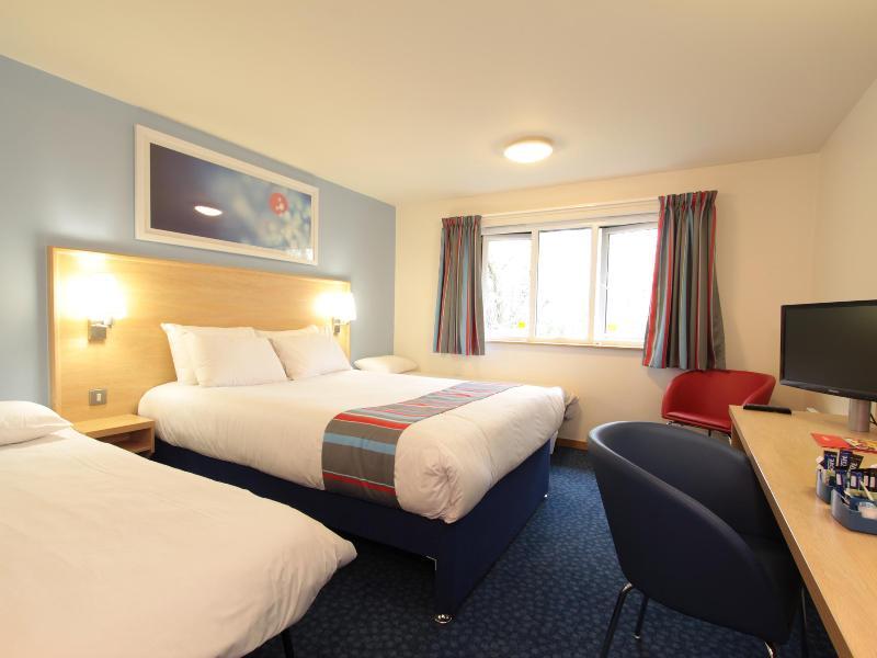 Travelodge Міддлвіч Екстер'єр фото